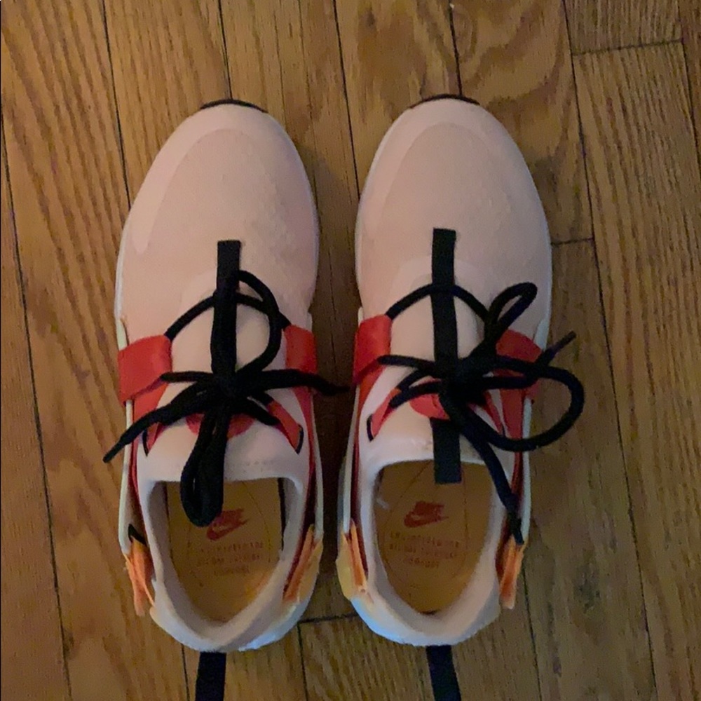Size 7 Nike Sneakers (pink and orange)